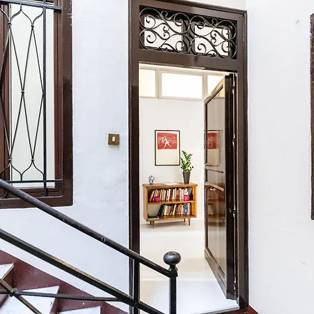 Casa Dante With Balcony By Wonderful Italy * Palermo